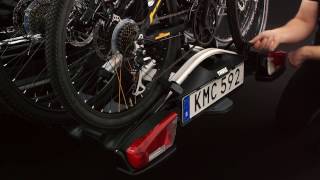 Thule VeloCompact 927 Bike Carrier from DriveDen [upl. by Dogs]