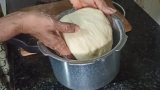 കുഴച്ച മാവ് പ്രഷർ കുക്കറിൽ ഇടൂ BreakfastDinner breadBread recipeBreakfast breadEasy bread [upl. by Selegna]