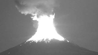 Eruption of Popocatépetl volcano 18 April 2016 [upl. by Eigram]