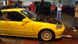 Honda civic Type R INSANE VTec crossover [upl. by Dunton]